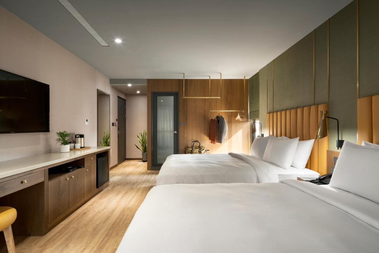Kindness Day Hotel Tainan Extérieur photo