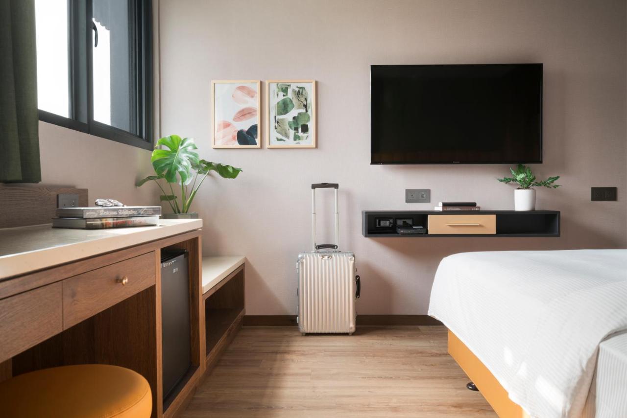 Kindness Day Hotel Tainan Extérieur photo